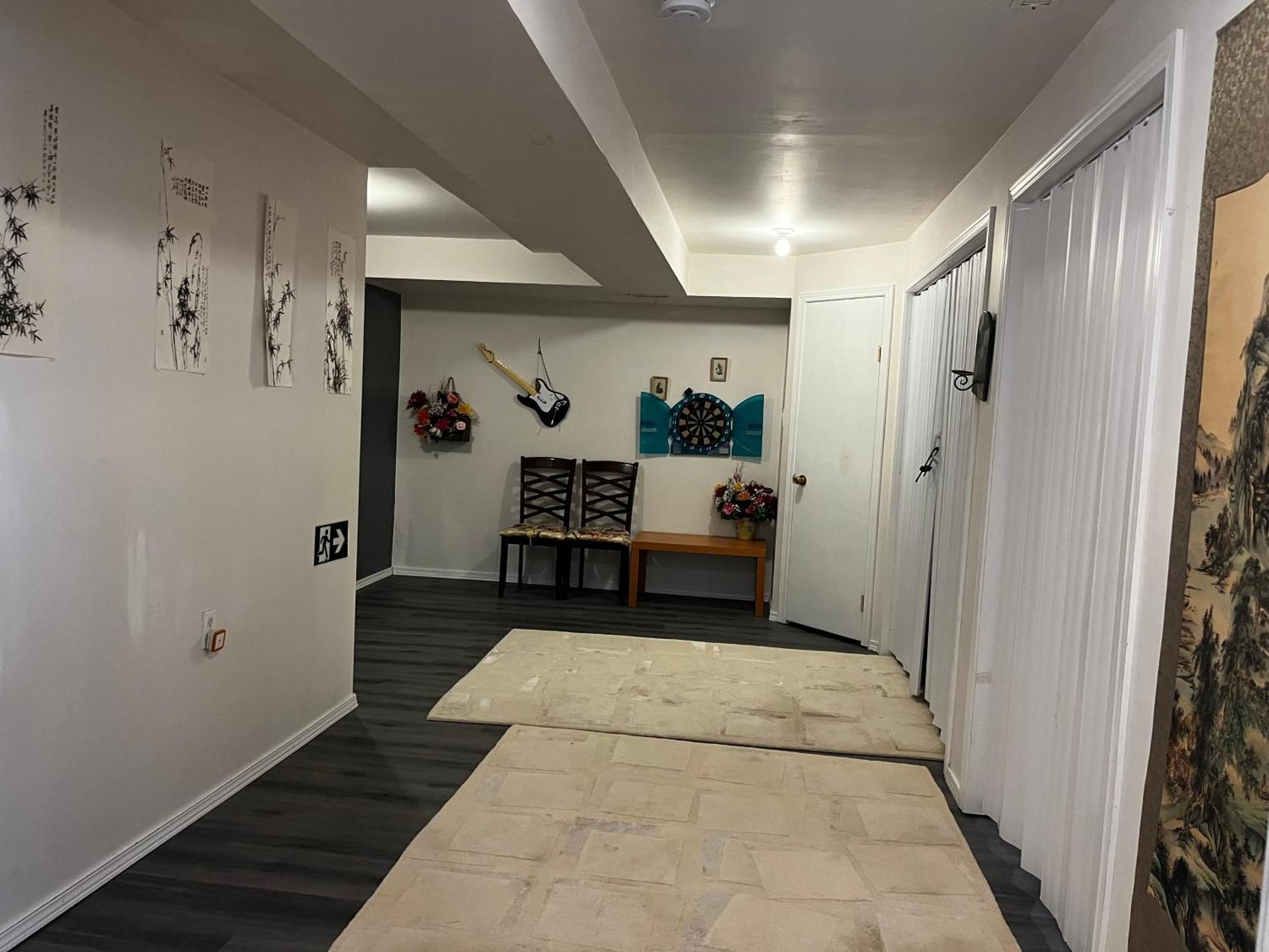 Hidden Valley New Basement Suite With Private Bathroom! YYC Dış mekan fotoğraf